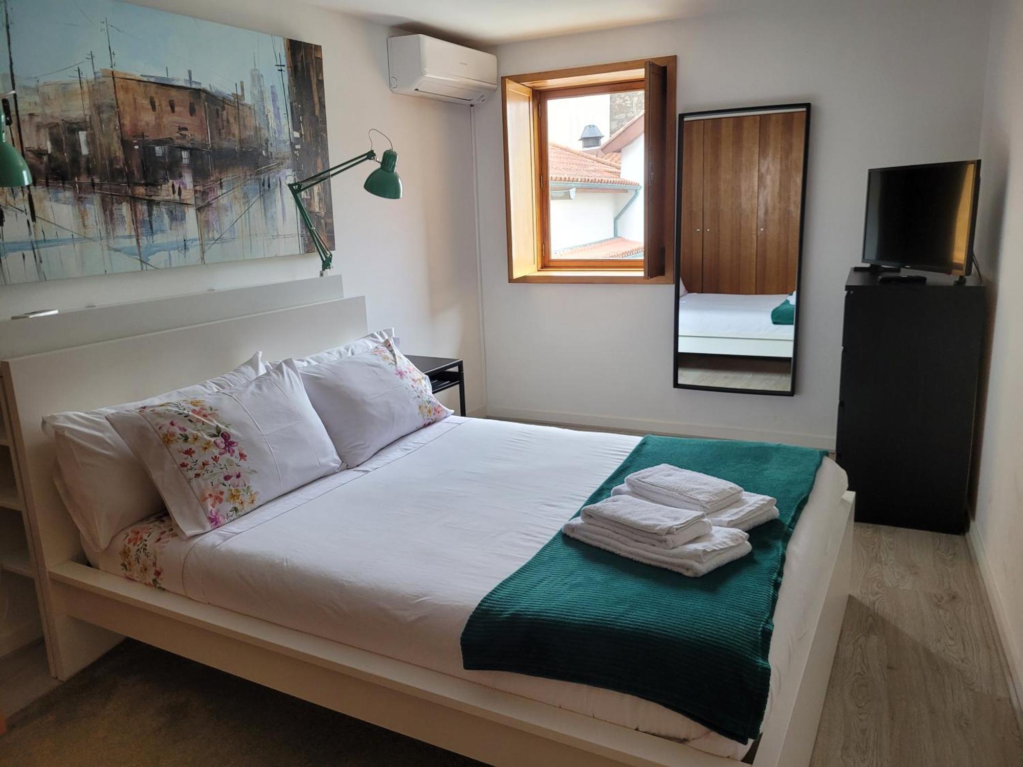 Apartamento Familiar Na Se De Braga - Afonso Henriques מראה חיצוני תמונה